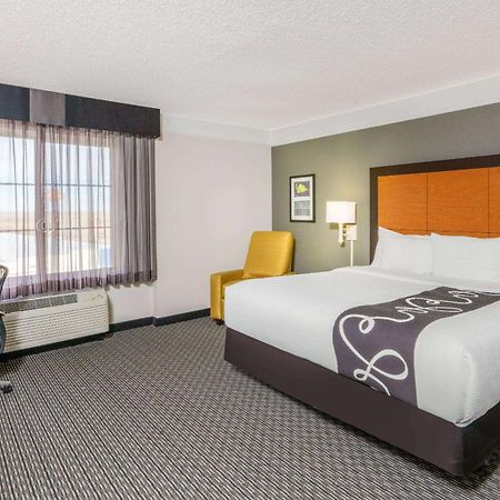 La Quinta By Wyndham Pueblo Hotell Eksteriør bilde