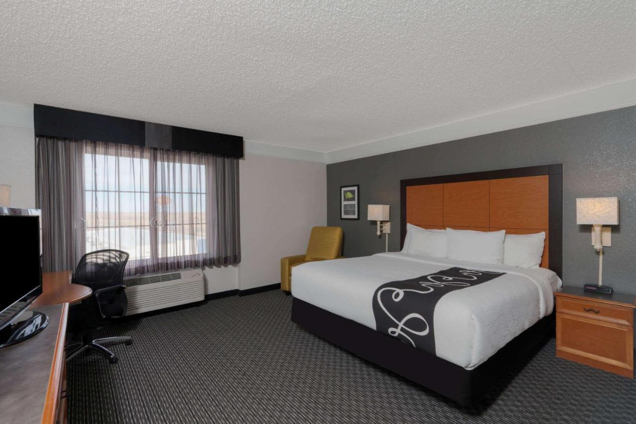 La Quinta By Wyndham Pueblo Hotell Eksteriør bilde